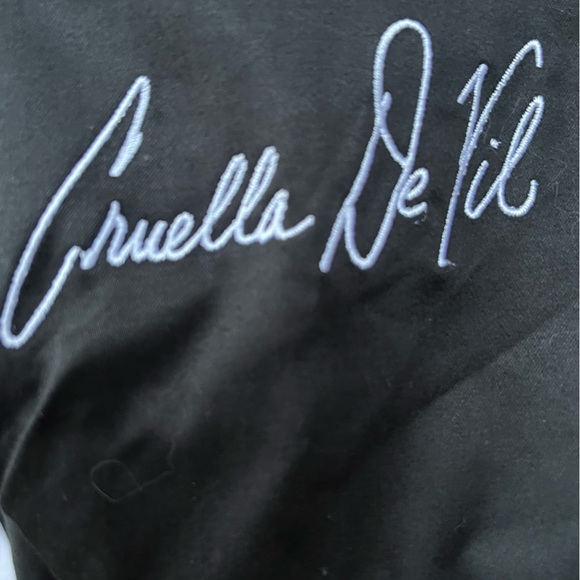 Disney Cruella De Vil The Dress Shop Black White Red Polka Dot Peplum Dress NWT - Picture 4 of 8